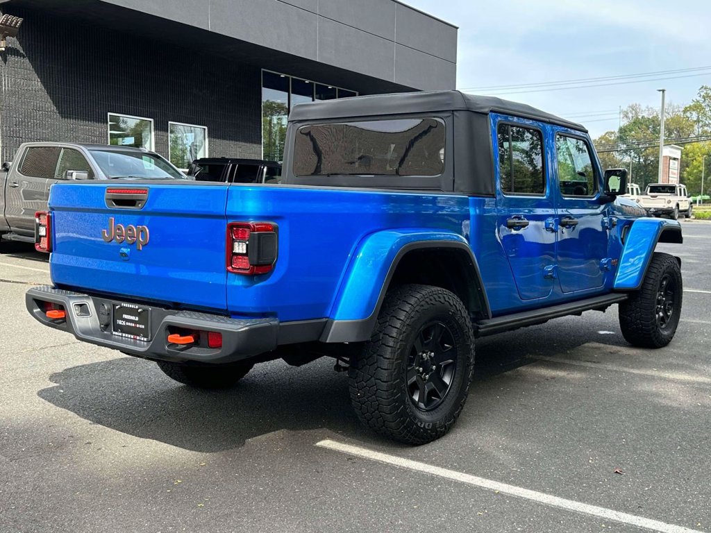 Used 2023 Jeep Gladiator Mojave w/ LED Lighting Group AWD/4WD image 5