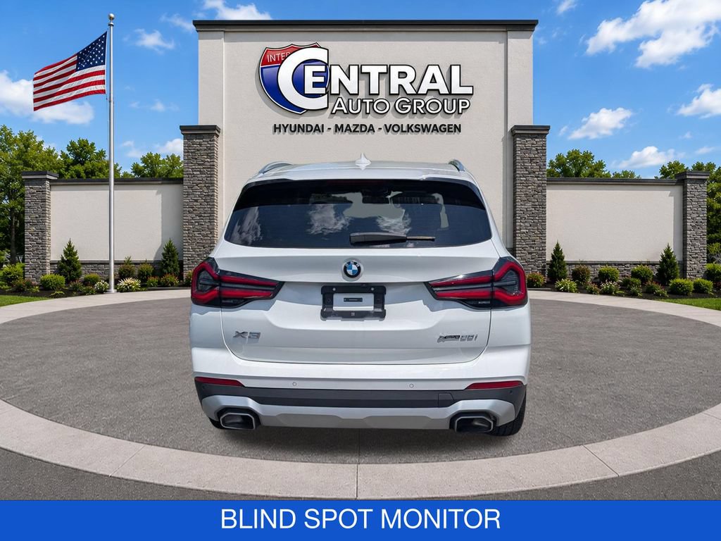 Used 2024 BMW X3 xDrive30i w/ Premium Package AWD/4WD image 7