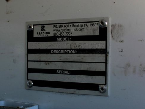 Used 2024 RAM 2500 Tradesman w/ Chrome Appearance Group image 45