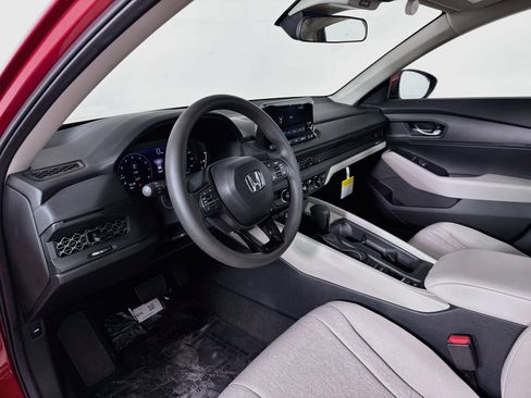 Certified 2025 Honda Accord LX image 8