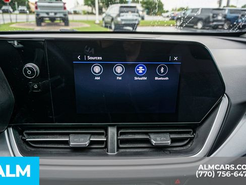 Used 2024 Chevrolet Trax LS FWD image 38