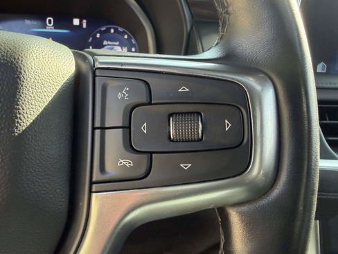 Used 2023 Chevrolet Tahoe Z71 w/ Luxury Package AWD/4WD image 9