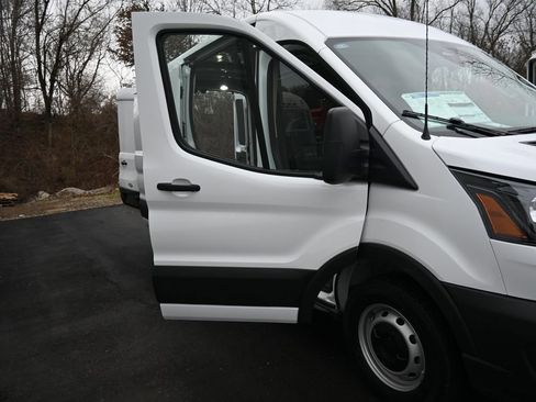 New 2026 Ford Transit 250 148 Medium Roof w/ Load Area Protection Package RWD image 75