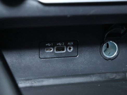 Certified 2022 Nissan Altima 2.5 Platinum image 33