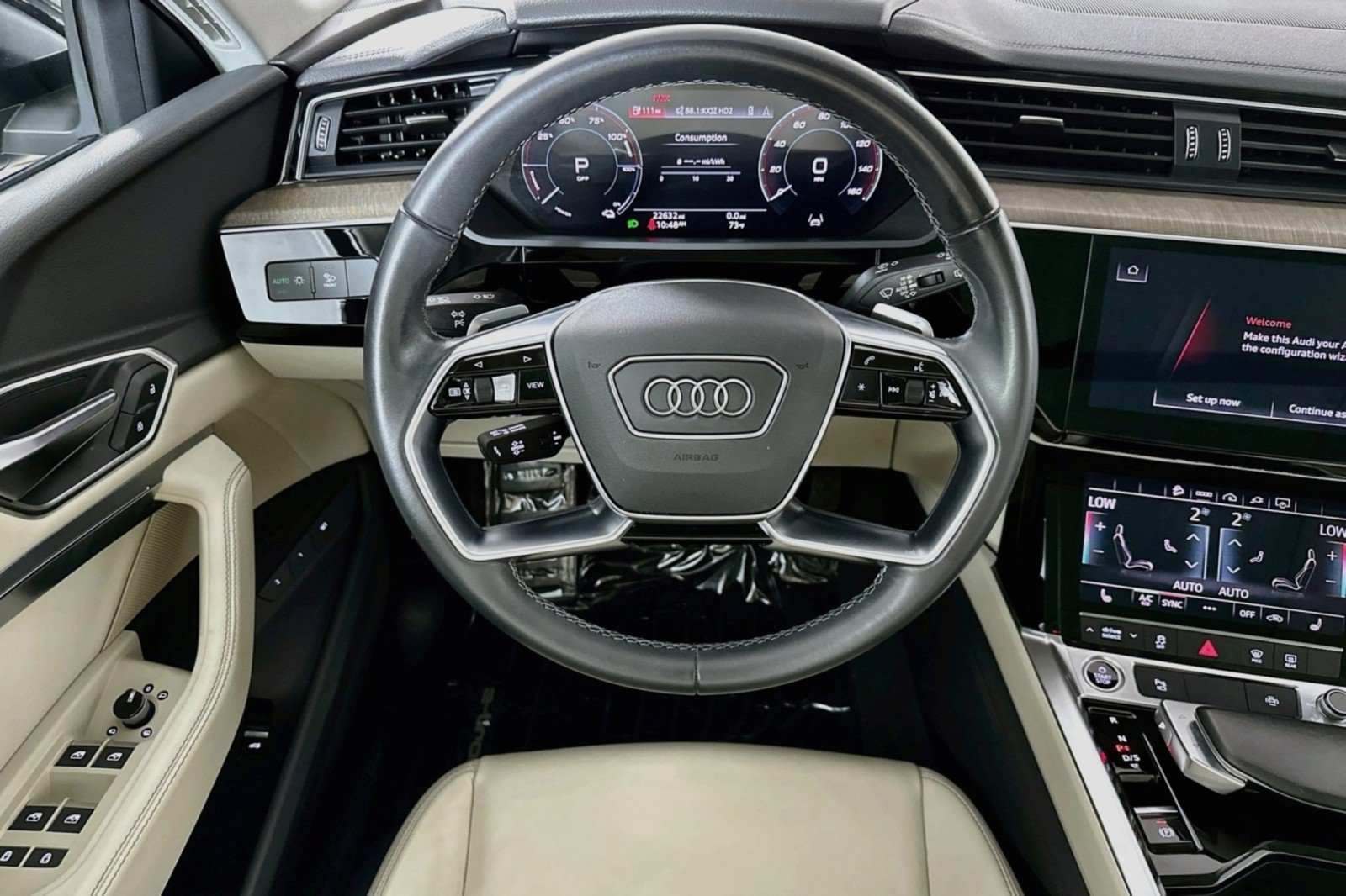 Used 2024 Audi Q8 e-tron Premium Plus AWD/4WD image 5