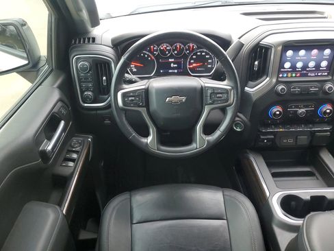 Used 2021 Chevrolet Silverado 1500 LT Trail Boss w/ Convenience Package II image 18