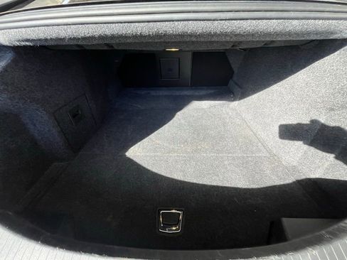 Used 2015 Cadillac XTS Luxury image 28