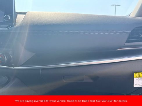 New 2026 Nissan Rogue Dark Armor AWD/4WD image 33