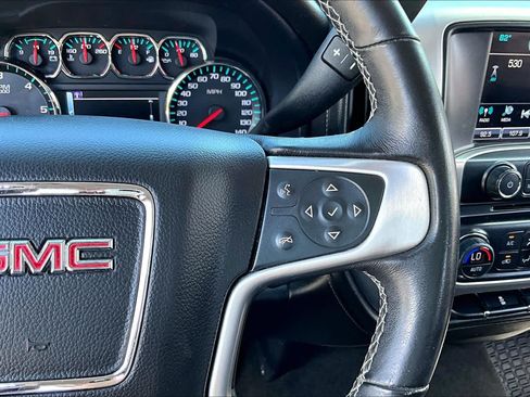 Used 2017 GMC Sierra 1500 SLE w/ SLE Value Package AWD/4WD image 24