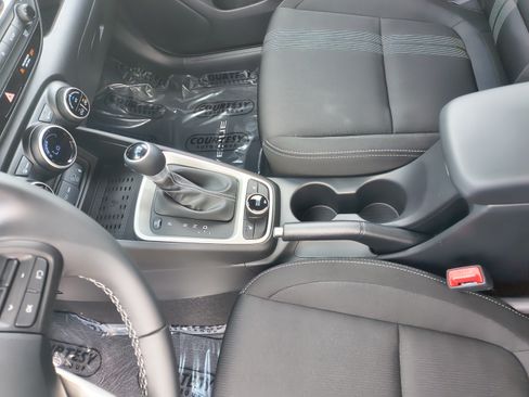 New 2026 Hyundai Venue SEL FWD image 21