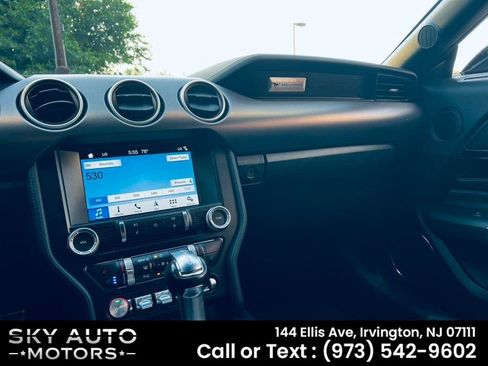 Used 2018 Ford Mustang Premium w/ Equipment Group 201A RWD image 8