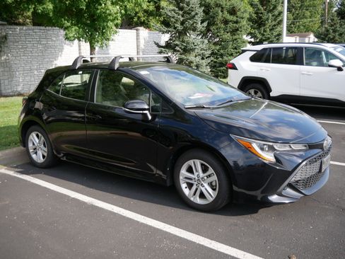 Used 2019 Toyota Corolla SE FWD image 4