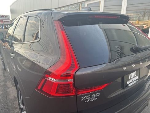 Certified 2025 Volvo XC60 B5 Plus w/ Climate Package image 10