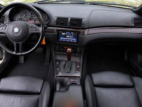Used 2002 BMW 330Ci Convertible RWD image 2