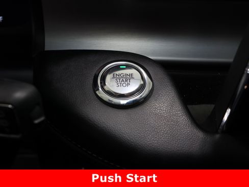 Used 2024 Lincoln Aviator 2WD w/ Premium Package image 18