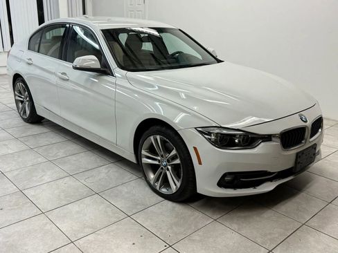Used 2018 BMW 328d xDrive Sedan AWD/4WD image 1