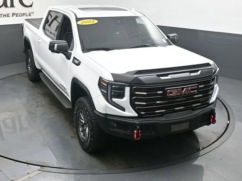 Used 2024 GMC Sierra 1500 AT4X image 46
