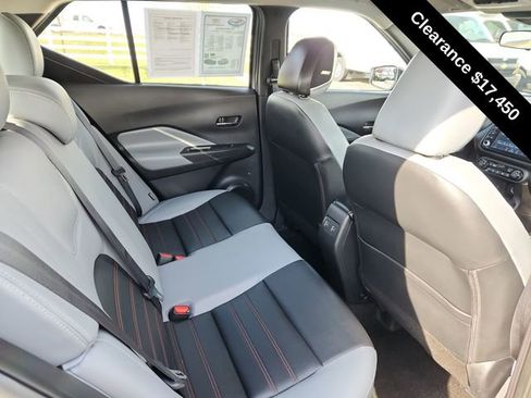 Used 2023 Nissan Kicks SR w/ SR Premium Package image 27