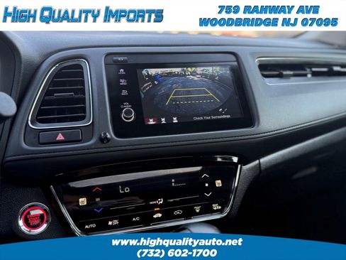 Used 2021 Honda HR-V EX-L image 32
