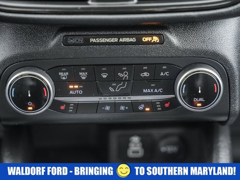 Used 2025 Ford Escape ST-Line Select image 26