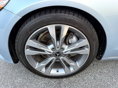 Used 2018 Mercedes-Benz C 300 Sedan image 27