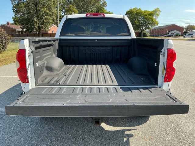 Used 2020 Toyota Tundra SR5 w/ TRD Off-Road Package AWD/4WD image 15