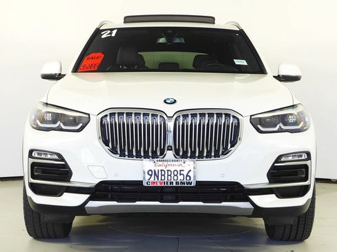 Used 2021 BMW X5 xDrive40i w/ Convenience Package AWD/4WD image 3