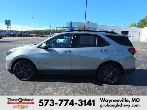 Used 2024 Chevrolet Equinox RS w/ RS Leather Package AWD/4WD image 5