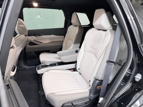 New 2026 INFINITI QX60 Autograph image 34