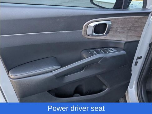 Used 2022 Kia Sorento S w/ Option Group 015 image 15