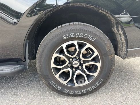Used 2024 Ford Expedition XLT RWD image 15