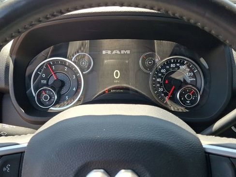 Used 2024 RAM 3500 Big Horn AWD/4WD image 13