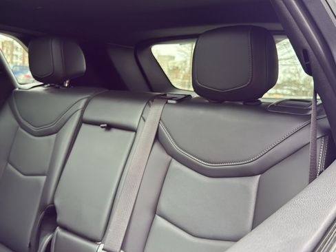 Certified 2025 Cadillac XT5 Premium Luxury image 31