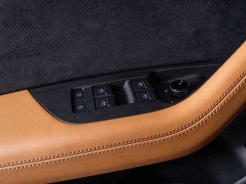 Used 2025 Audi RS 6 performance image 55