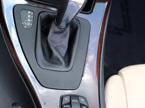 Used 2011 BMW 328i Convertible RWD image 39
