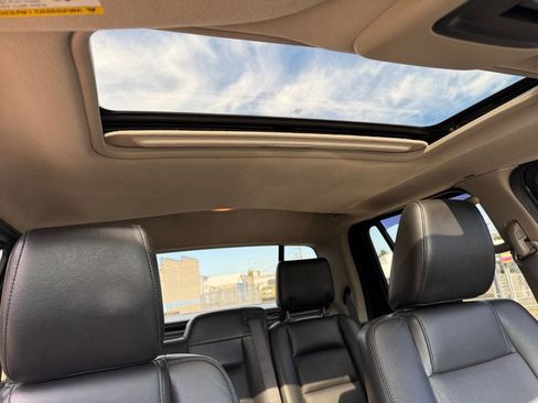 Used 2009 Ford Explorer Sport Trac Adrenalin AWD/4WD image 27
