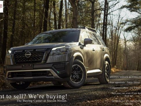 Used 2017 Nissan Frontier SV w/ SV Value Truck Package image 14