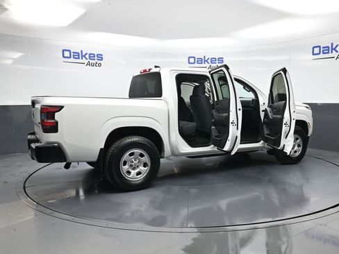 Used 2022 Nissan Frontier S w/ Technology Package image 51