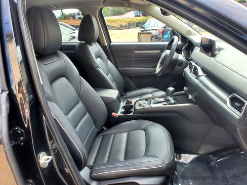 Used 2024 MAZDA CX-5 AWD 2.5 S w/ Preferred Package image 4