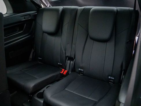 Used 2022 Mercedes-Benz GLB 250 4MATIC image 21