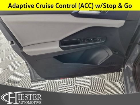 Used 2022 Volkswagen Taos SE AWD/4WD image 12