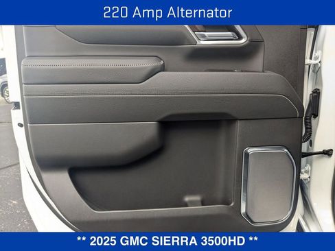 New 2025 GMC Sierra 3500 Denali w/ Denali Reserve Package AWD/4WD image 29