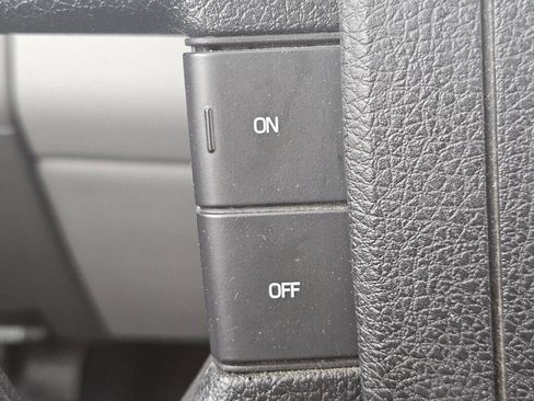 Used 2006 Ford F150 XL RWD image 25