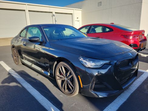 Used 2024 BMW 230i Coupe w/ Premium Package image 2
