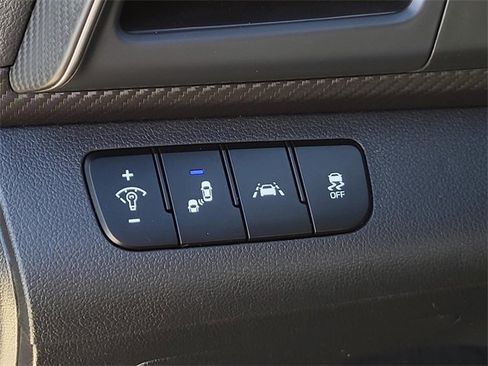 Used 2019 Hyundai Elantra Sport w/ Cargo Package image 19