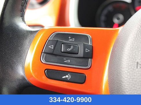 Used 2019 Volkswagen Beetle 2.0T S image 21