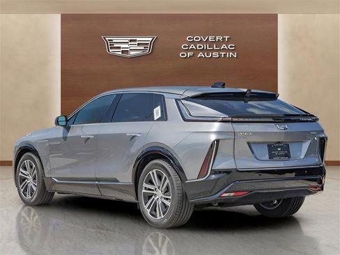 New 2025 Cadillac Lyriq Luxury image 6