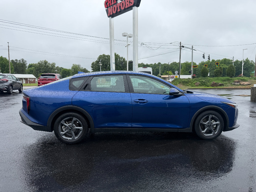 Used 2025 Kia K4 FWD image 14
