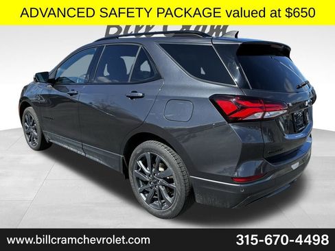 Used 2022 Chevrolet Equinox RS w/ RS Leather Package image 7