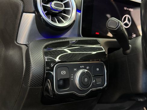 Used 2019 Mercedes-Benz A 220 w/ Premium Package image 16